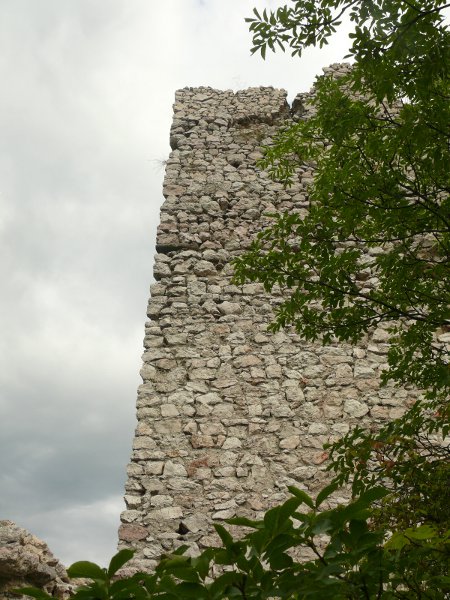 A torony udvar felőli fala 2. (részlet)